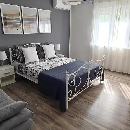 Levante - 500m Amphitheatre - Free Parking Apartamento